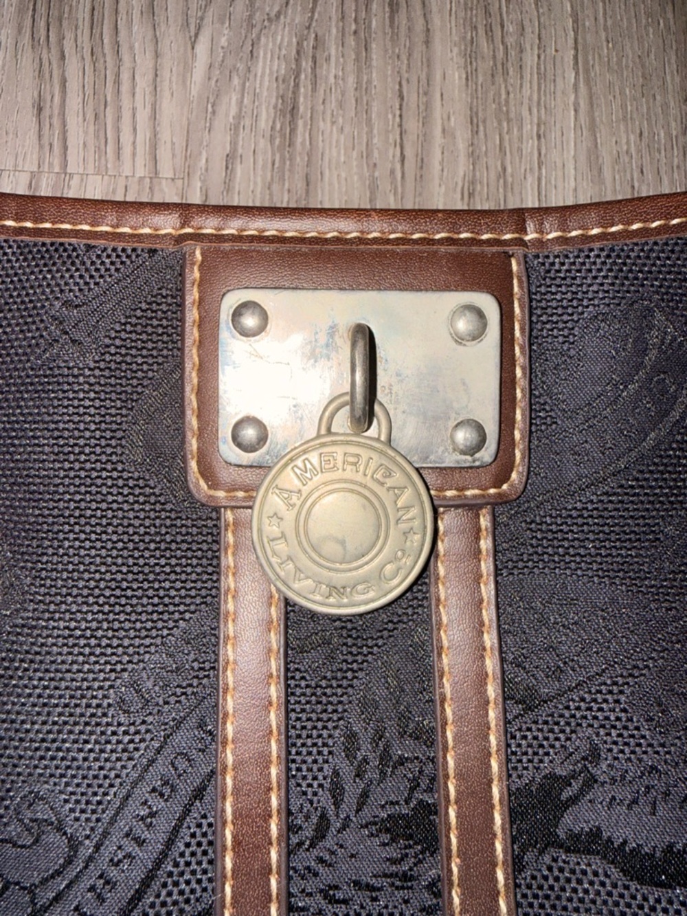 American Living Black and Brown Shoulder Bag - Picture 3 of 7